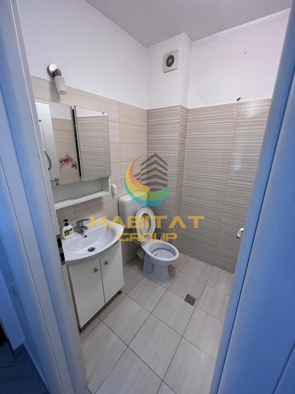 Apartament cu 2 camere semidecomandat, mobilat în Metalurgiei