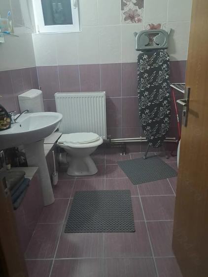 Casă cu 2 camere cu Teren 205 Mp în Păușești