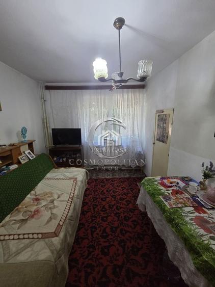 Apartament cu 2 camere semidecomandat în Unirii Sud