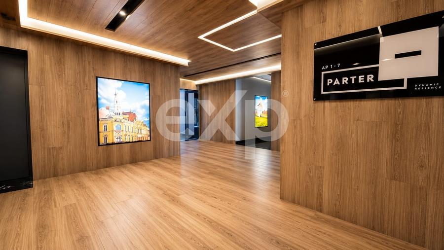 Apartament cu 2 camere decomandat în Tractorul