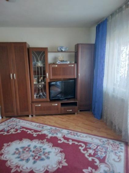 Apartament cu 2 camere decomandat în Aluniș