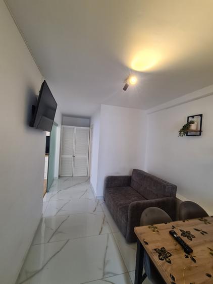 Theodor Pallady/Piata Trapezului,1 minut metrou - 10