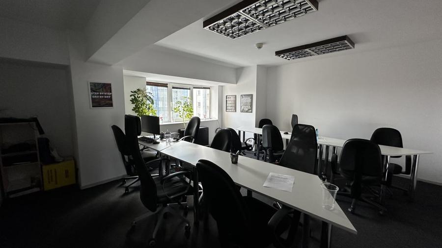 Spațiu de birou, 90 mp, 2 balcoane, la 2 minute de metrou, Victoriei - 2