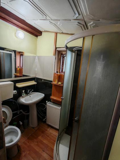 Apartament cu 2 camere semidecomandat în Olimpia-Stadion