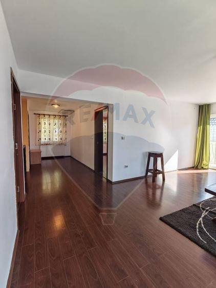 Casă / Vilă cu 5 camere de vânzare in Harman, Brasov - 26
