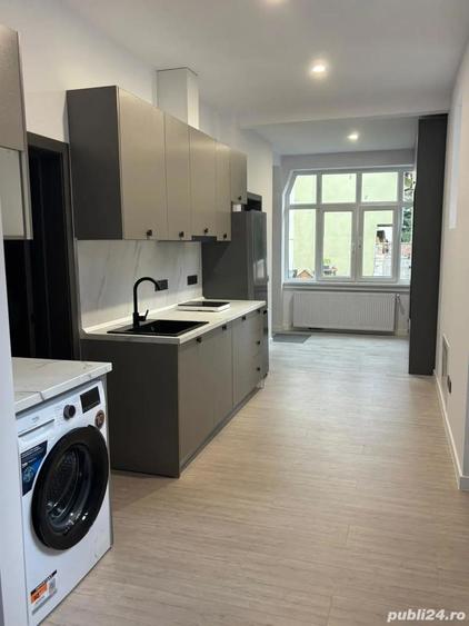 Vand apartament 2 camere ultracentral - 10