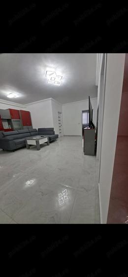Vand apartament cu 3 camere situat la etajul 2 cu lift - 5