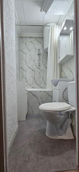 Inchiriez apartament cu o camera ( garsoniera ) - 9