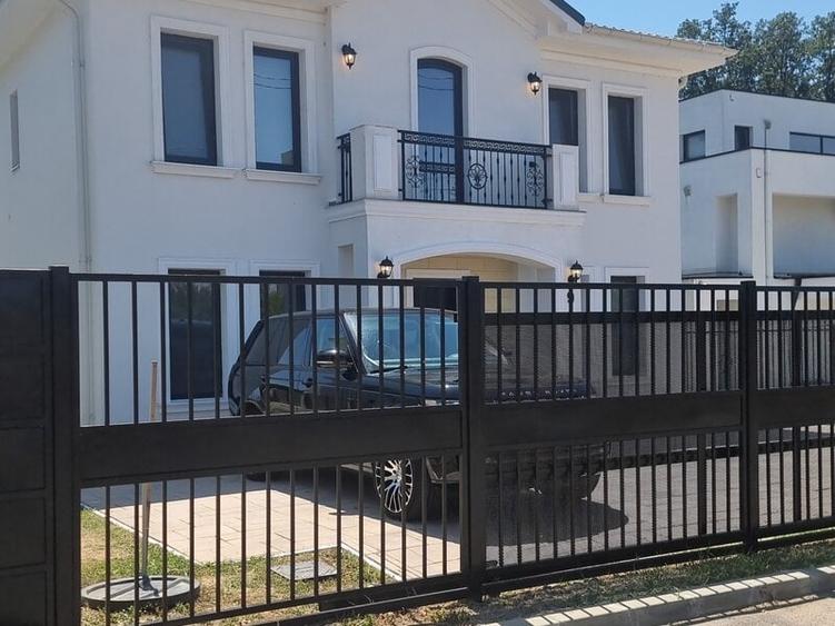 Casă de vânzare în Mogoșoaia – P+1, mobilată și utilată, cu ieșire la pădure - 14