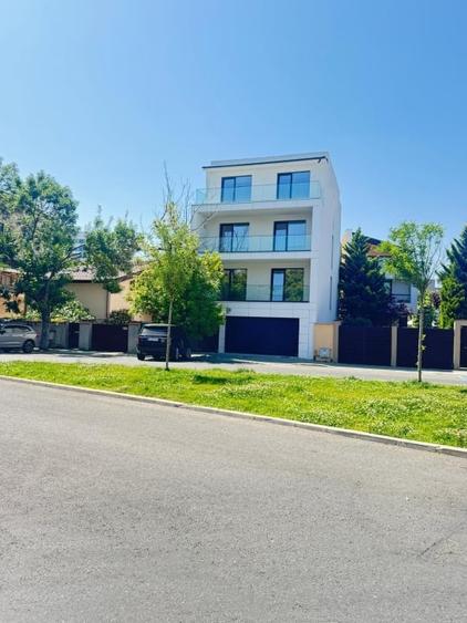 Apartament - 3 camere - decomandat - Calea Calarasilor - Comision 0% - 9