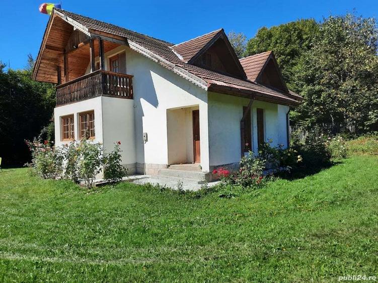 Casa de vacan?a cabana de vanatoare la Soveja, jud. Vrancea - 10