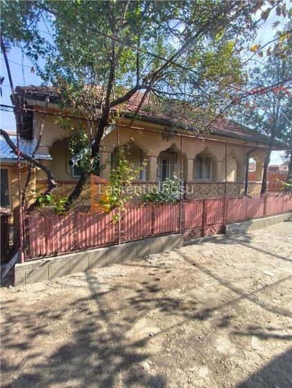 Casa tip parter + teren zona Sapoca Casa tip parter + teren zona Sapoca