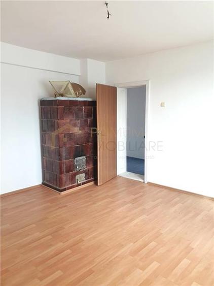 GIARMATA - 3 camere - 1 baie - 1 balcon - ETAJ 1 - BLOC IZOLAT - 16