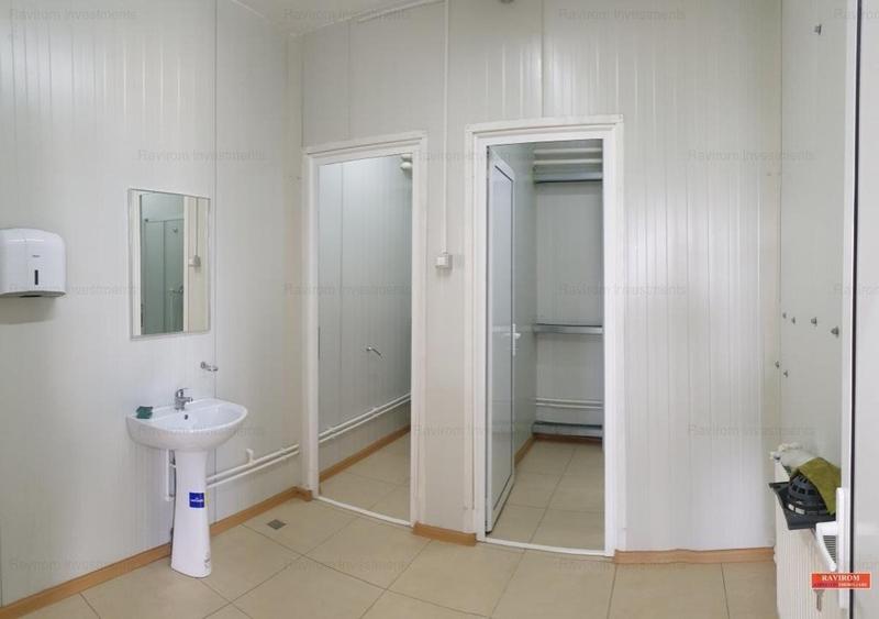 Hala industriala, 300mp, apa canalizare birouri teren 700mp ingradita, acces TIR - 12