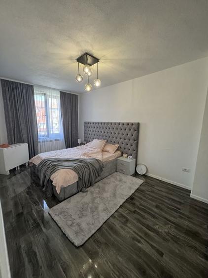 Apartament cu 2 camere complet renovat - 2