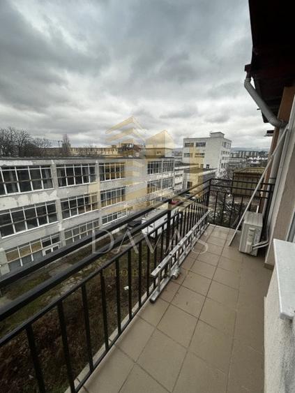 Apartament 3 camere | Zona Clujana | Bloc 2007 - 15