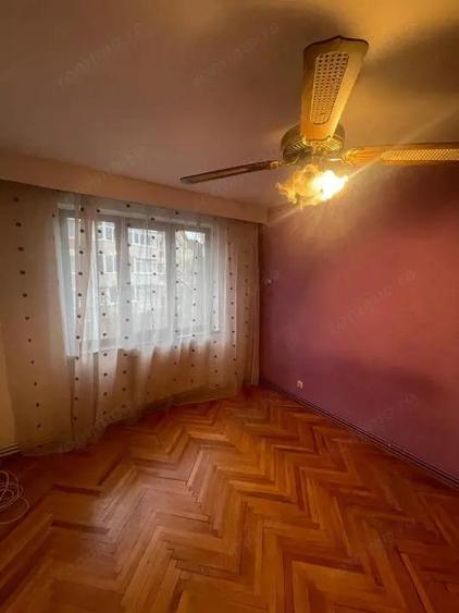 Apartament 4 camere, 100 mp utili, 2 bai, etaj 2 zona centrala - 6