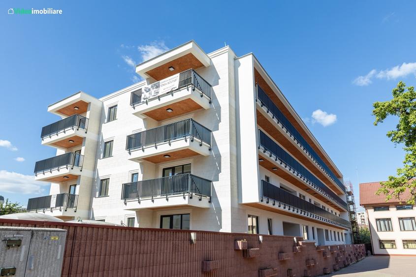 Apartament 3 camere, central, zona de case, bloc 2025 - 2
