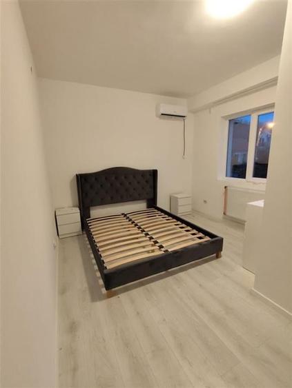 RECO Vila la cheie compartimentata in 16 ap in zona Spitalul Judetean - 1