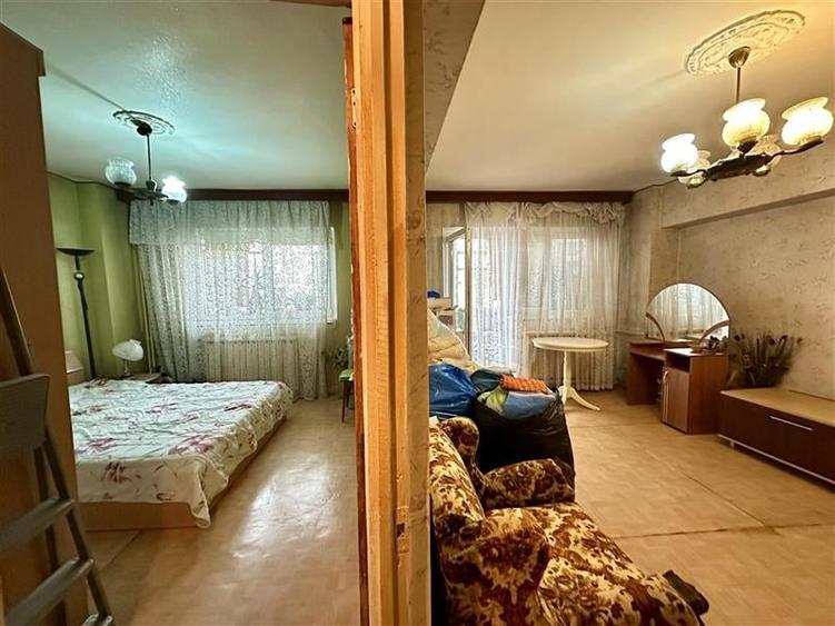 Apartament 3camere de vanzare - Apusului - etaj 3/8, aproape de metrou - 11