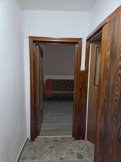 Apartament cu 2 camere semidecomandat în Exterior Vest