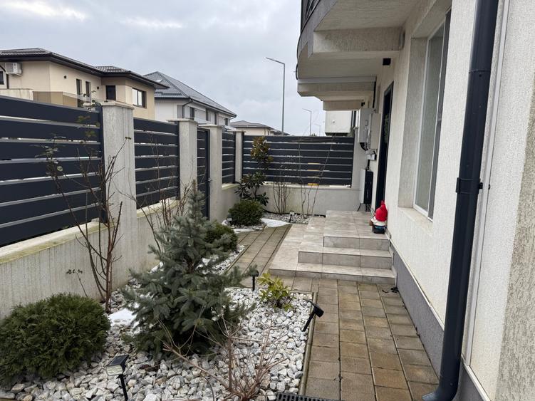 Casa parter +etaj gradina si terasa superba - 36