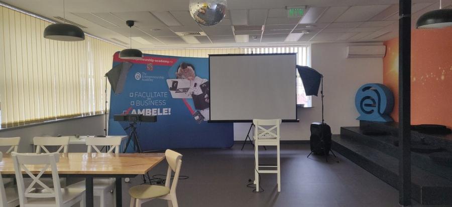 Cladire de birouri de vanzare Semilunei 4-6 - 27