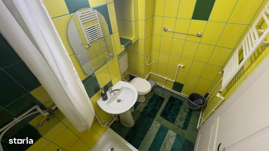 Garsoniera chirie Petrosani Nord - 1