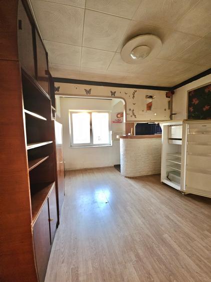 Vând garsonieră Navodari preț 19mii euro - 4