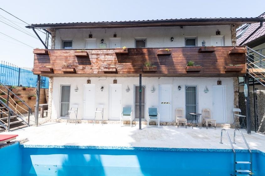 Exclusiv! Pensiune 6 camere - Vama Veche - Centru - 239.000 euro  (Cod E8) - 3