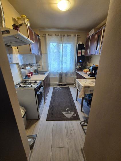 De vanzare apartament cu 3 camere - 3