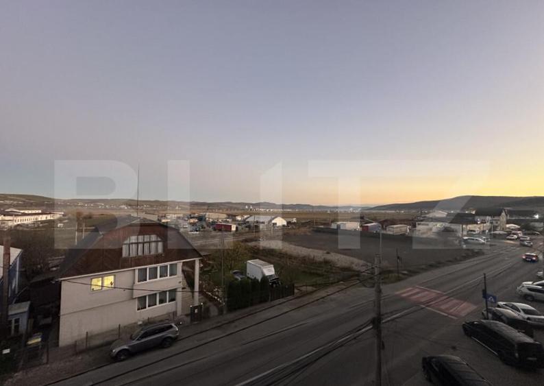 Apartament 2 camere, 46.98 mp utili + 6.32 mp balcon, zona C - 10