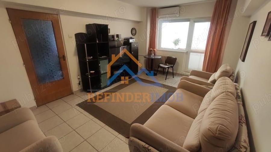 Vanzare Apartament cu 2 camere, zona Panduri - 1