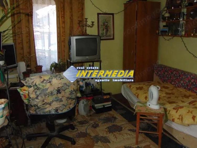 CASA 6 CAMERE I DE VANZARE I CENTRU I PRETABILA CABINETE, GRADINITA , BIROURI I - 2