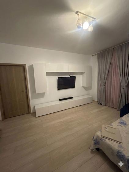 Apartament 2 camere + loc de parcare privat (Palazu Mare) - 2