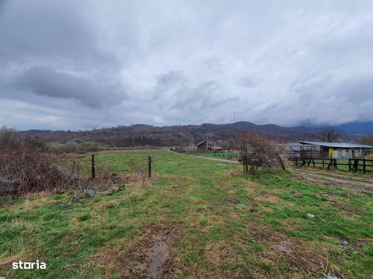 Teren Rasnov spre Predeal pretabil investitie 13 euro/mp - 3