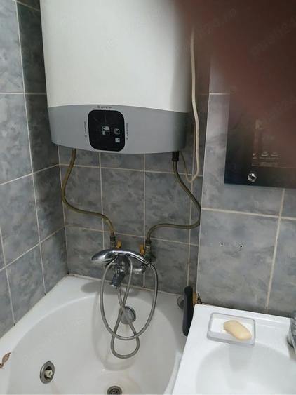 ofer spre vanzare garsoniera zona Crisan, etaj 3 - 7