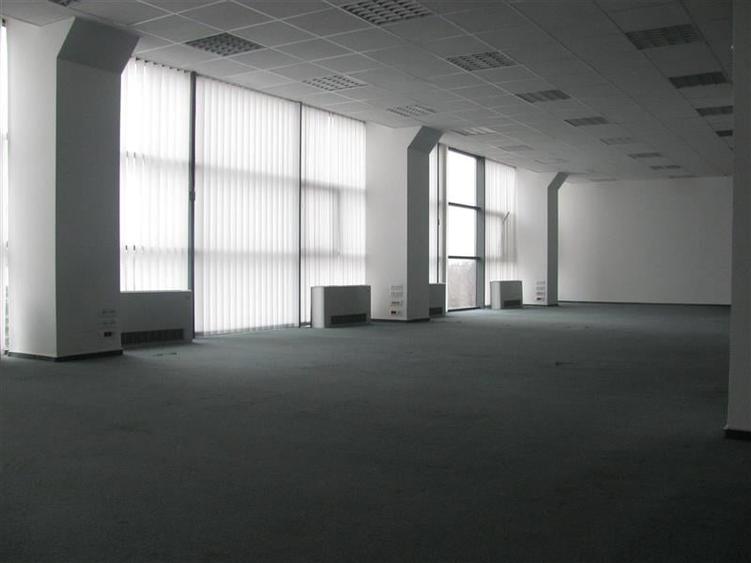 Inchiriere birouri - Helios Business Center - de la 242 mp - 2
