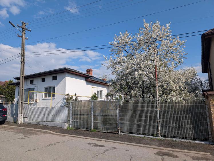 Vanzare casa Valenii de Munte - 1