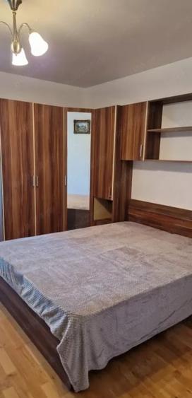 Garsoniera spatioasa, 35 mp, loc de parcare, zona Titan - 1