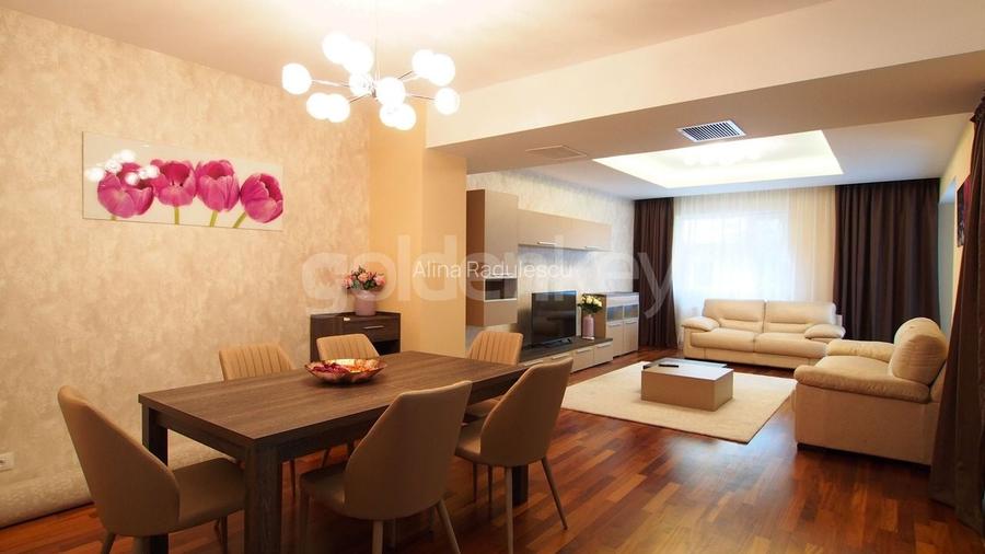 Apartament spatios cu 3 camere, 30mp terasa