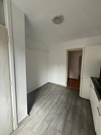 Apartament cu 3 camere decomandat, 2 bai, etajul 2 Soarelui la 3 minute de Sud Plaza - 12