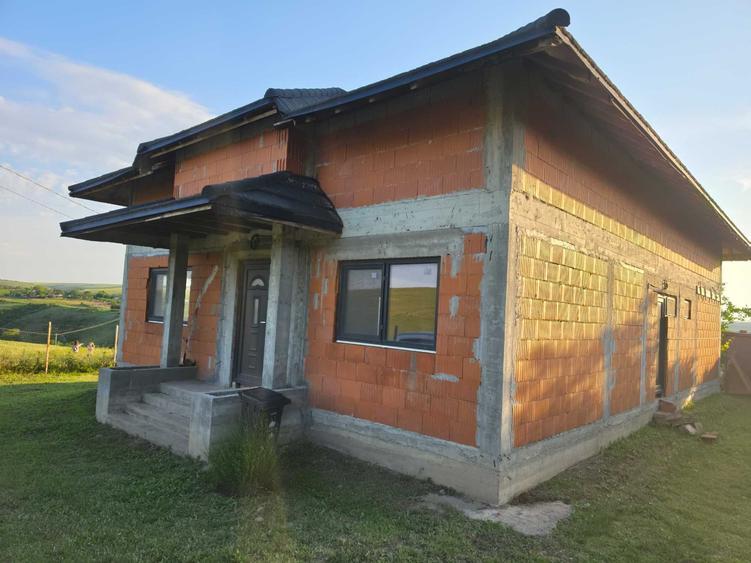 Casa premium din caramida la rosu (200 mp), BECI, livada pe rod in Malcoci Ideala pentru Familie sau Pensiune - 1