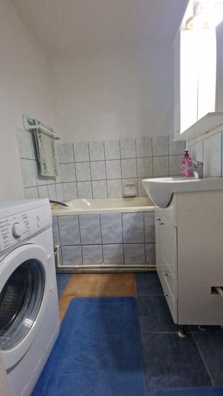 Vand apartament 2 camere zona MB - 3