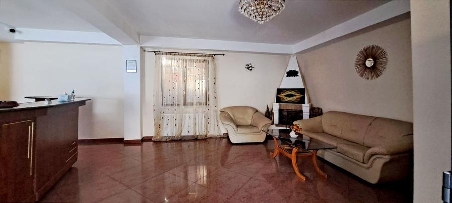 Pensiune deosebita, locuri de cazare, restaurant, pizzerie si spatii comerciale - 17