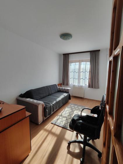 Vila P+2 de ichiriat zona KM 5 - 10