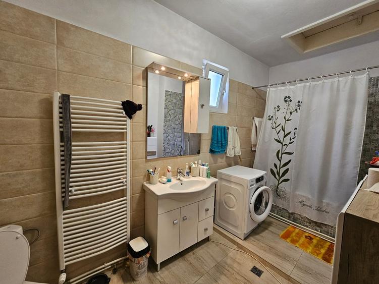 Casa ultracentrala zona Imparatul Traian - 14