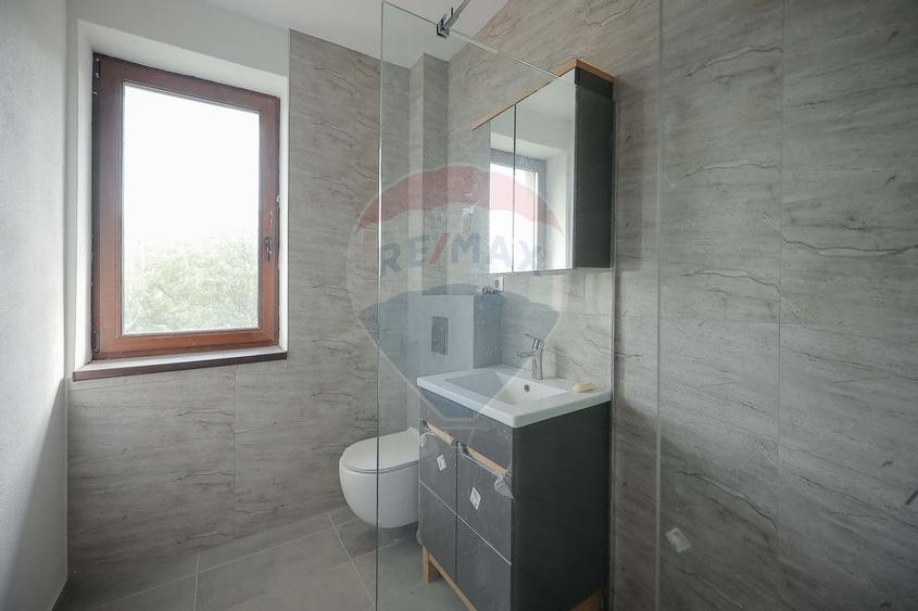 De vanzare Casa noua  cu 4 camere, teren 1190 mp  Cartier Podgoria - 14