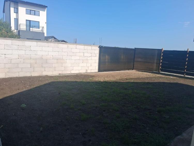 Casă cu 3 camere în Central