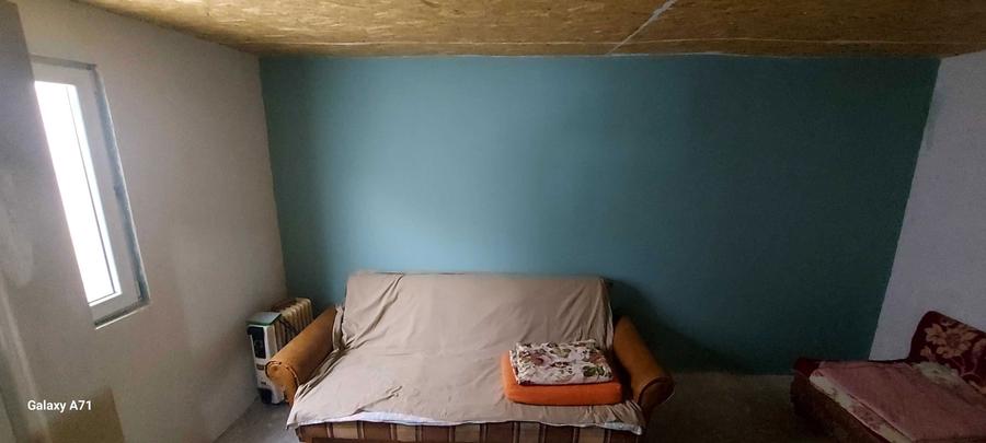 Casa la rosu neterminata de vanzare Silistraru - 1